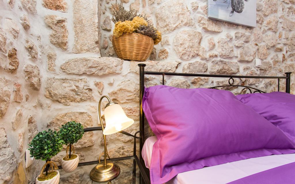 Apartment & Room Antonio Vrbnik Dış mekan fotoğraf